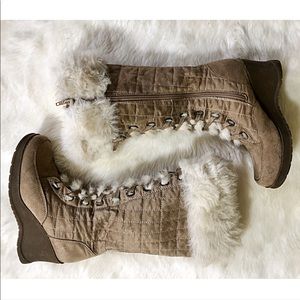 Stylish Wedge Boots 👢